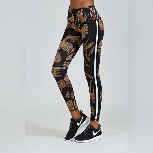 Noli Yoga Siena Legging Size Small EUC - Picture 1 of 7